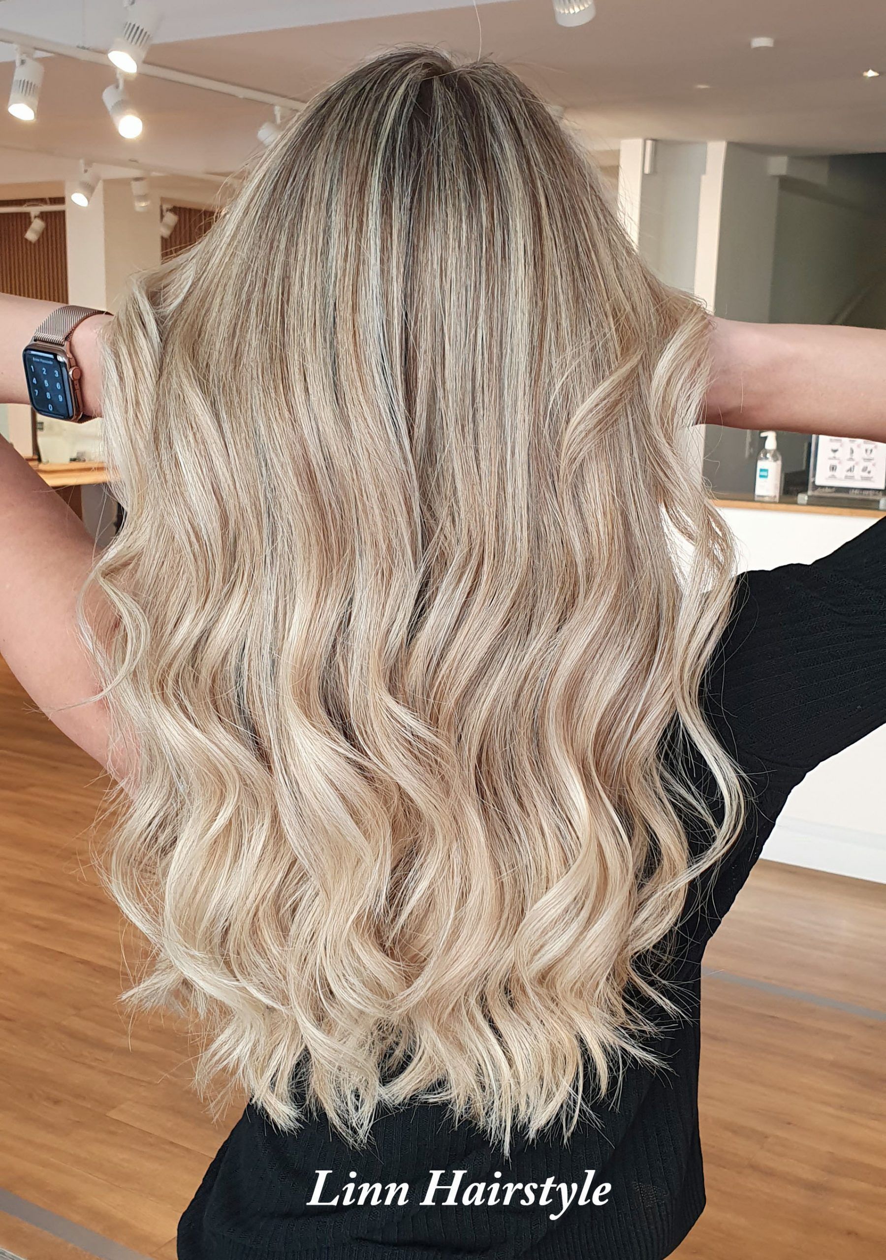 Friseursalon Linn Hairstyle Fur Schones Blond Frankfurt